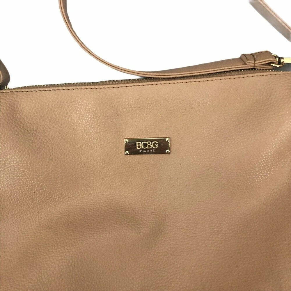 INVENTORY REDUCTION SALE. BCBG Paris Crossbody Purse NB